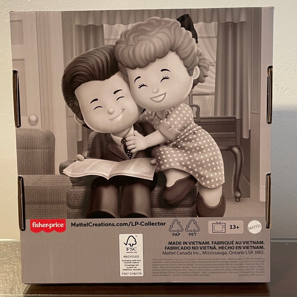 Mattel Little People 'I Love Lucy' Collector Set - Black and White - Picture 4 of 9